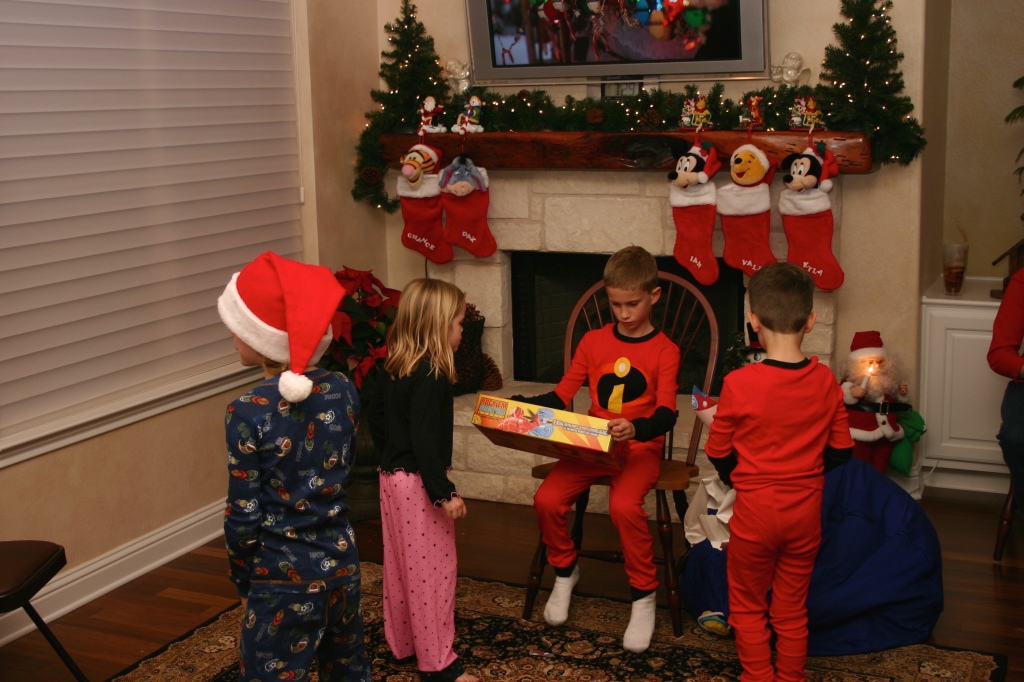 Hildebrand Christmas ScreenSaver/1024x768_2006-12-24 Christmas Eve 105.jpg